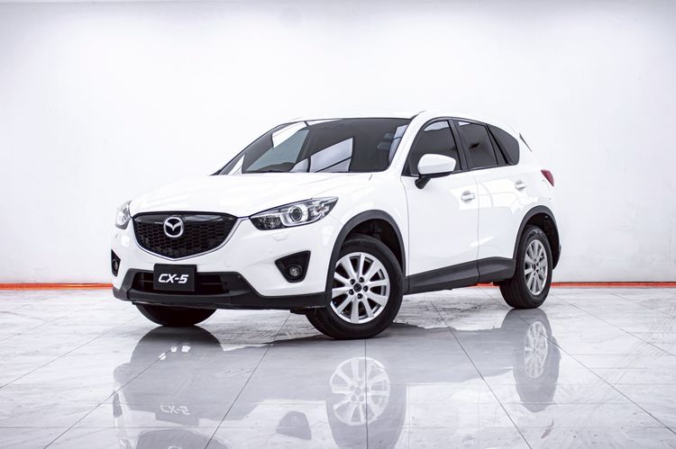 รถ Mazda CX-5 2.0 S สี ขาว