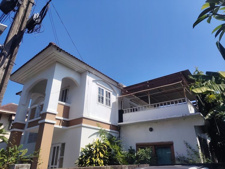 อื่นๆ มีบางส่วน สร้างเสร็จก่อน 2010 บ้านเดี่ยว 2 ชั้น รูปที่ 3