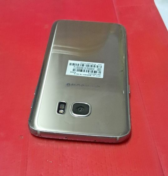 Samsung Galaxy  S7 Edge อดีตเรือธง  รูปที่ 6
