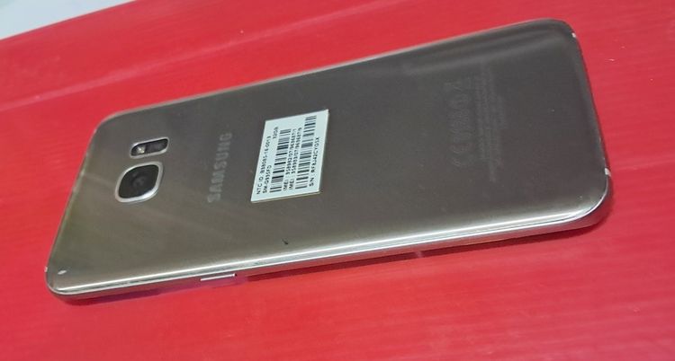 Samsung Galaxy  S7 Edge อดีตเรือธง  รูปที่ 5