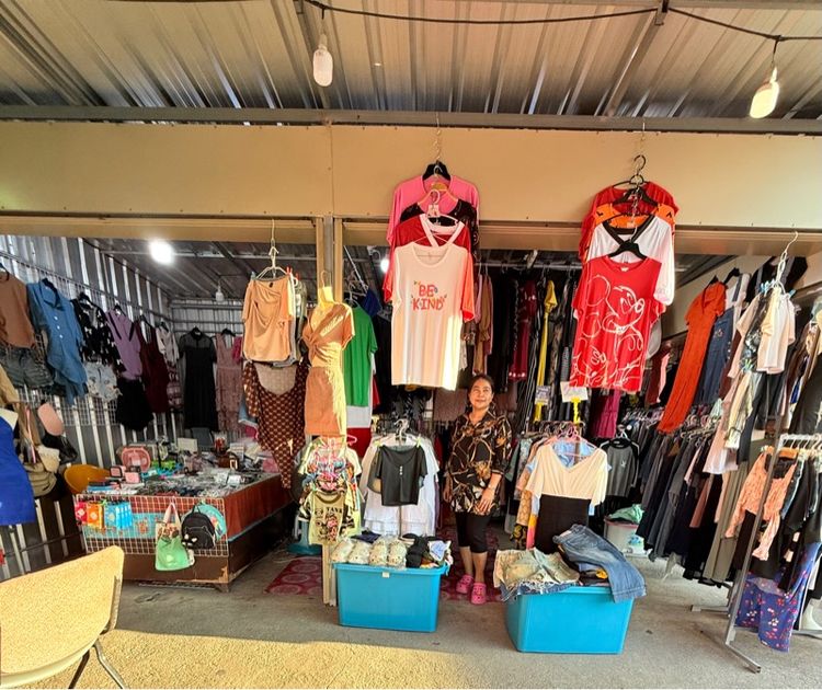 ขายส่ง-ปลีก เสื้อผ้ามือ1มือ2 รูปที่ 3