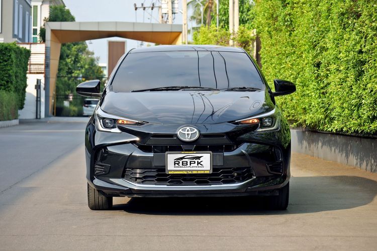 Toyota Yaris 2024 1.2 Sport Sedan เบนซิน ไม่ติดแก๊ส เกียร์อัตโนมัติ ดำ รูปที่ 3