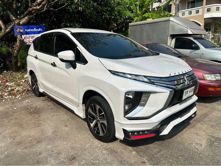 รถ Mitsubishi Xpander 1.5 GT สี ขาว