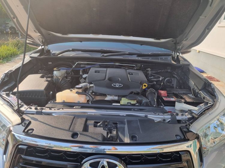 Toyota Hilux Revo 2019 2.4 E Pickup ดีเซล เกียร์ธรรมดา เทา รูปที่ 3