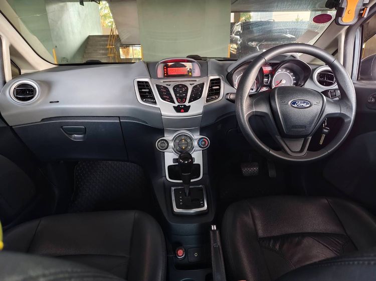 Ford Fiesta 2011 1.4 Style Sedan เบนซิน เกียร์อัตโนมัติ เทา รูปที่ 4
