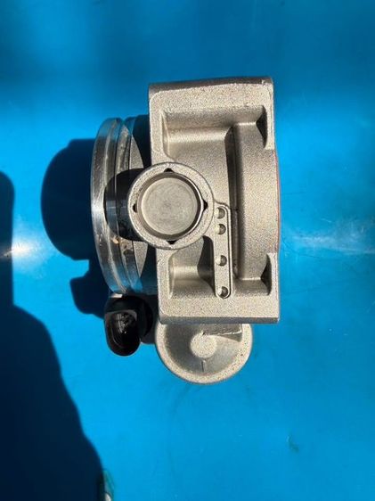 ปีกผีเสื้อ BMW E46 E90 N42 N46 รูปที่ 5