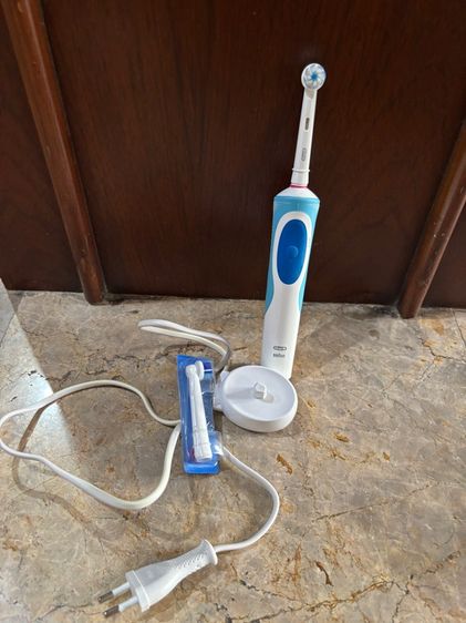 แปรงไฟฟ้ามือสอง oral b braun