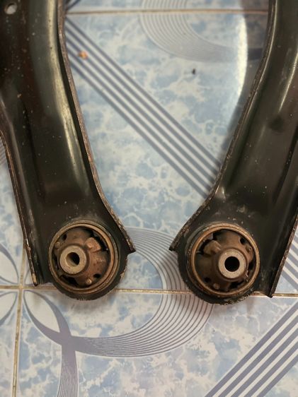 ปีกนกล่าง TIDA ปี 06-12 แท้ห้าง มือสอง รูปที่ 7