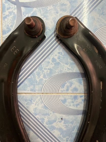 ปีกนกล่าง TIDA ปี 06-12 แท้ห้าง มือสอง รูปที่ 8