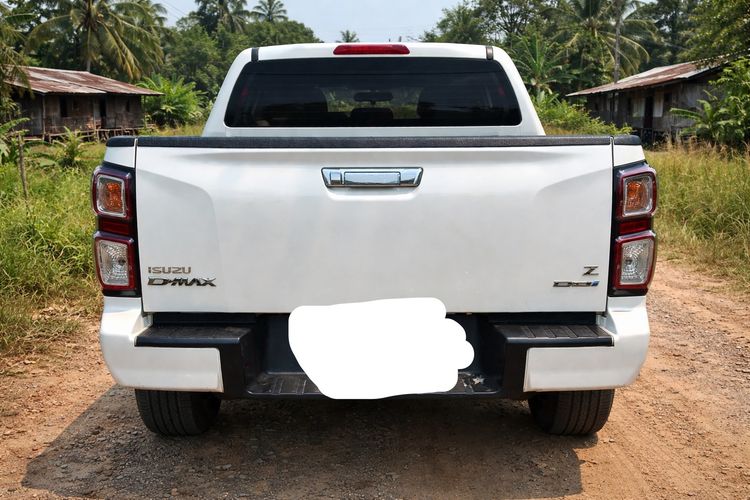 Isuzu D-MAX 2022 1.9 Hi-Lander Z Pickup ดีเซล ไม่ติดแก๊ส เกียร์ธรรมดา ขาว รูปที่ 2