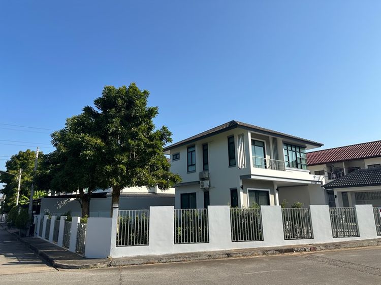 อื่นๆ ตกแต่งครบ 2018 ไม่ใช่ บ้านเดี่ยว สันทรายใกล้เซนทรัลเฟส เชียงใหม่ หลังมุม 117 ตรว รูปที่ 2