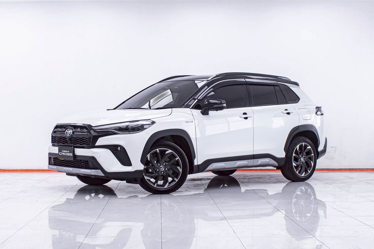 รถ Toyota Corolla Cross 1.8 HEV GR Sport สี ขาว