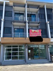 ขายอาคารพาณิชย์ 2 คูหา 3 ชั้น เชียงแสน วิวแม่น้ำโขง 8 ห้องนอน 6 ห้องน้ำ