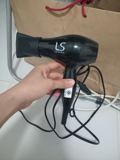 ไดส์เลซาช่าของแท้ร้อนเป่าแรงดีตัวเล็กพกพาง่ายมาก ขายต่อแค่ครึ่งราคาพอค่ะ รูปที่ 3