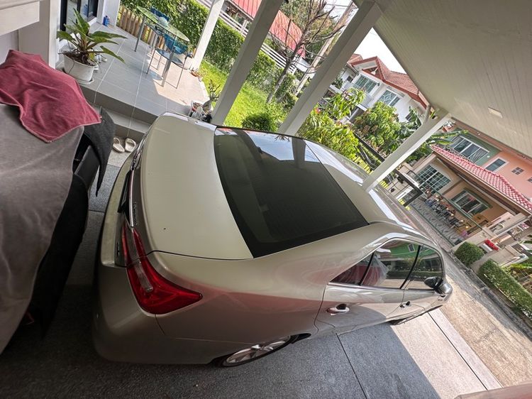 Toyota Camry 2012 2.5 Hybrid Sedan ไฮบริด ไม่ติดแก๊ส เกียร์อัตโนมัติ ทอง รูปที่ 4