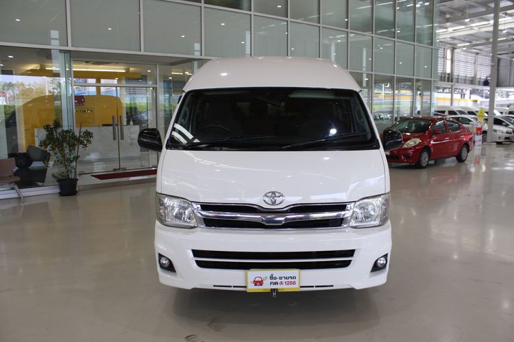 Toyota Commuter 2012 2.7 Van เบนซิน ไม่ติดแก๊ส เกียร์ธรรมดา ขาว รูปที่ 2