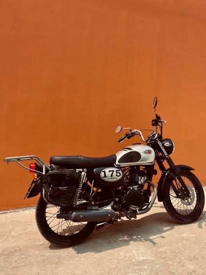Kawasaki W175 สีเทา-ดำ คลาสสิกแท้ รูปที่ 9