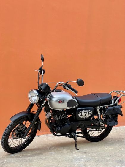 Kawasaki W175 สีเทา-ดำ คลาสสิกแท้ รูปที่ 5