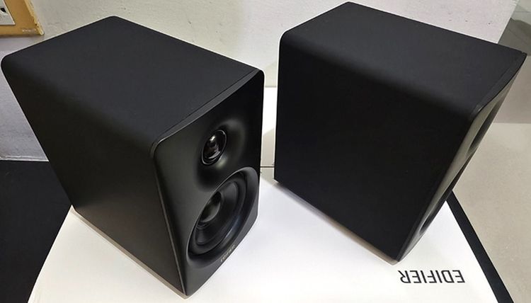 ลำโพง edifier M60 มือ2 อายุ 1 เดือน สภาพเริศไม่ต่างกับของใหม่ + แถมหูฟังใหม่ รูปที่ 5