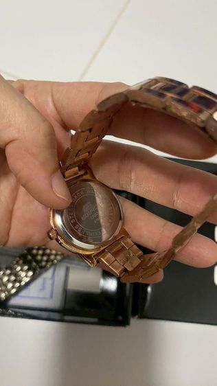 นาฬิกาคาซิโอ้สภาพยังใหม่ไม่ใช้เลยขายต่อถูกๆ แถมฟรี1เรือนให้ฟรีค่ะ รูปที่ 3