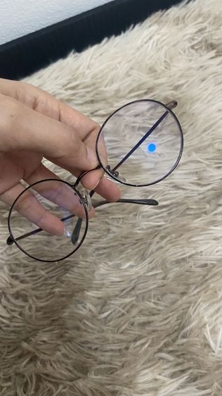 อื่นๆ แว่นสายตา ขายต่อถูกๆกรอบแว่นตาสั่งทำพิเศษแต่ไม่ใช้เลยยังใหม่ แถมฟรี1