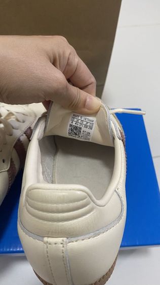 รุ่นใหม่แซมบ้าแท้จากช็อปเซนทรัลขายถูกมาก เบอร์37 ส่งด่วนฟรีปลอดภัยค่ะ รูปที่ 4