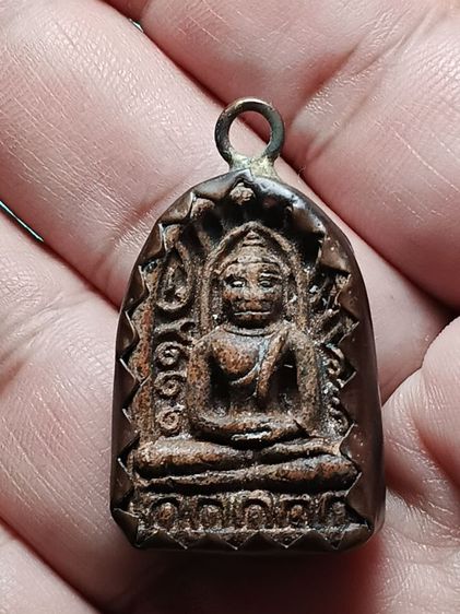 พระซุ้มกอ กรุเก่าทุ่งเศรษฐี สภาพสวย เลี่ยมจับขอบโบราณใช้เก่ามาเเต่ดั้งเดิม พระสวยมาก มีลงรักน้ำเกลี้ยงเก่ามาแต่ดั้งเดิม น่าใช้มากครับ รูปที่ 7