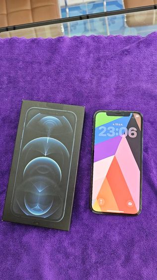  โทรศัพท์มือถือ  iPhone 12 Pro 