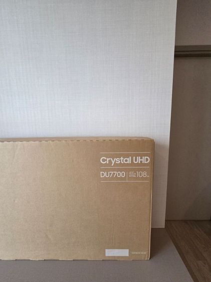 ขายทีวี 43" Samsung Crystal UHD 7700