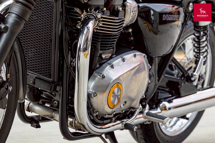Triumph Bonneville T100 ปี2020 สีดำเงา วิ่งน้อย6,900Km. รูปที่ 9