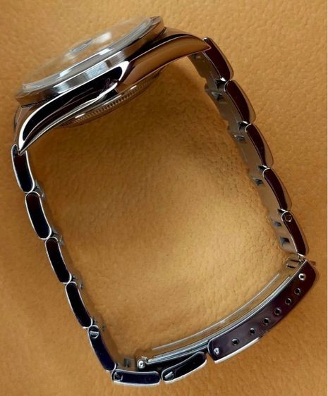 Rolex oyster perpetual date Ref 15210 รูปที่ 10