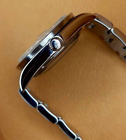 Rolex oyster perpetual date Ref 15210 รูปที่ 9