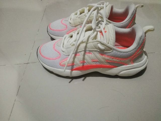 อดิดาสผู้หญิงแท้ไซส์38 รูปที่ 5