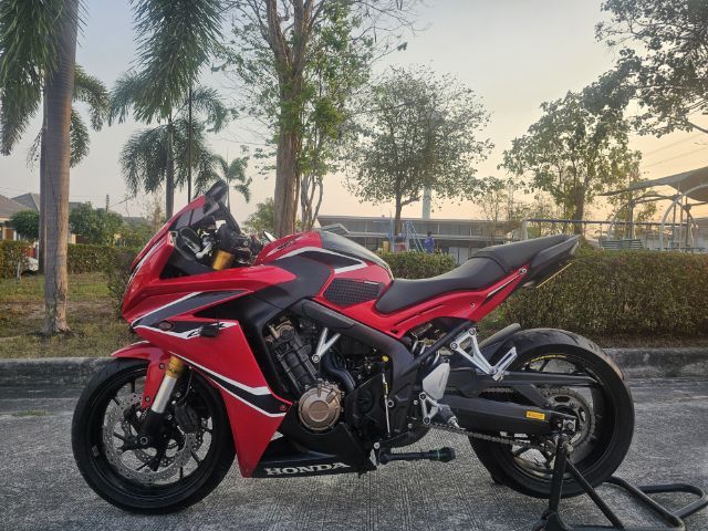 CBR650F รูปที่ 2