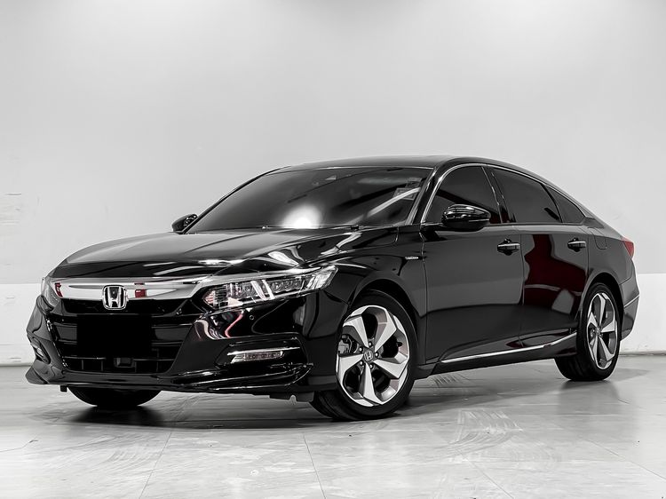 รถ Honda Accord 2.0 Hybrid Tech สี ดำ