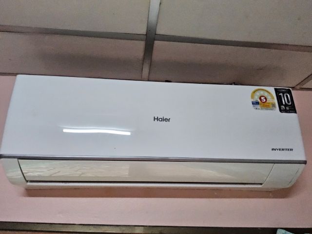ขายแอร์บ้าน Haier Inverter 12,000 BTU
ซื้อปี 2567 ใช้งานน้อยมาก บ้านพักส่วนตัว
สภาพดีมาก ทำงานปกติ เย็นเร็ว ประหยัดไฟ (ระบบ Inverter) รูปที่ 2