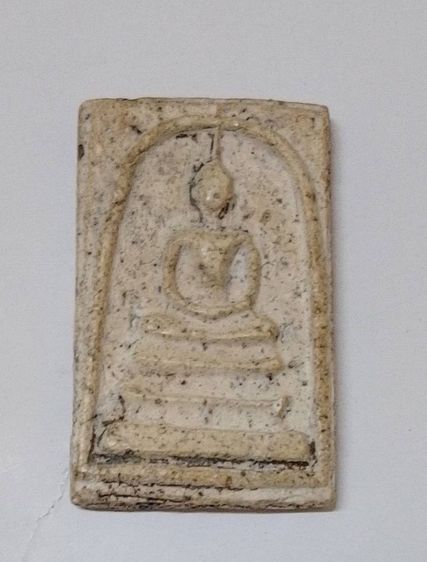 พระสมเด็จเก่าเก็บ ส่งEMS สนใจทักมา