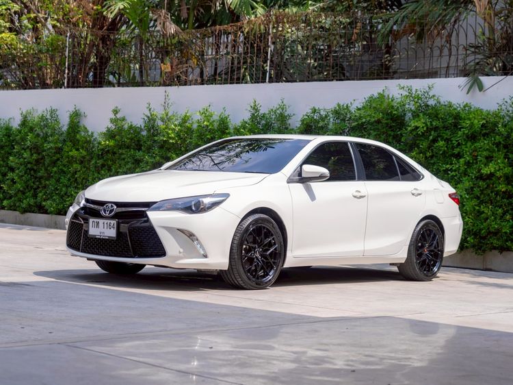 Toyota Camry 2015 2.5 G Sedan เบนซิน ไม่ติดแก๊ส เกียร์อัตโนมัติ ขาว รูปที่ 3