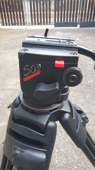 ขายขาตั้งกล้องวีดีโอ manfrotto 515 mvb พร้อมหัว 503 สำหรับมืออาชีพ