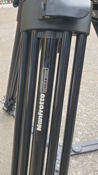 ขายขาตั้งกล้องวีดีโอ manfrotto 515 mvb พร้อมหัว 503 สำหรับมืออาชีพ รูปที่ 6