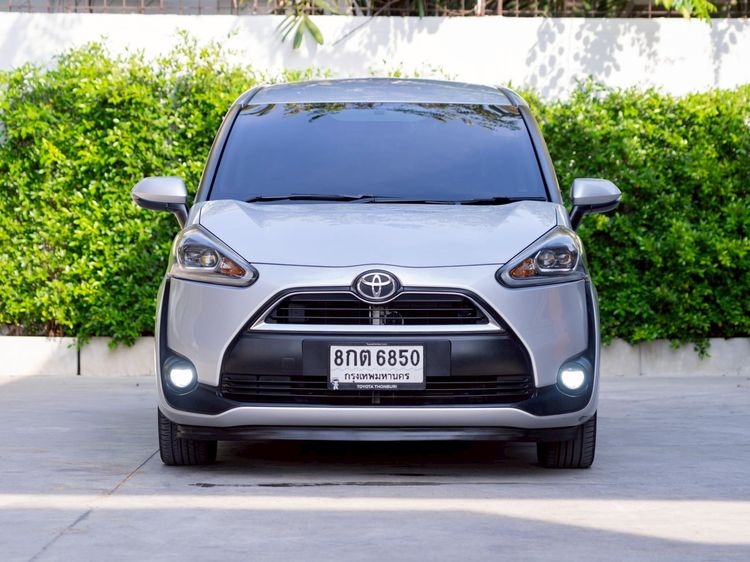 Toyota Sienta 2019 1.5 V Utility-car เบนซิน ไม่ติดแก๊ส เกียร์อัตโนมัติ เงิน รูปที่ 2