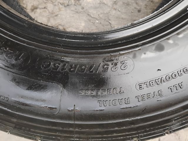 ยางบรรทุก 14 ชั้น Bridgestone 225 75 15 กลางปี 24 มีคู่