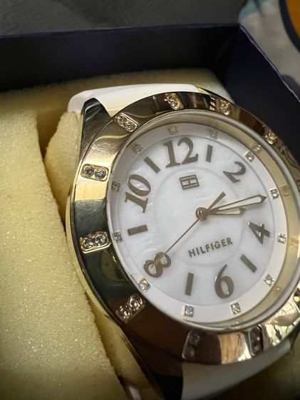 Tommy Hilfiger Lady Watch รูปที่ 4