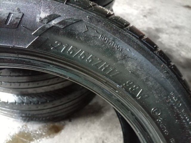 ยาง Maxxis 215 55 17 ปี 23 คู่ 1,500 บาท