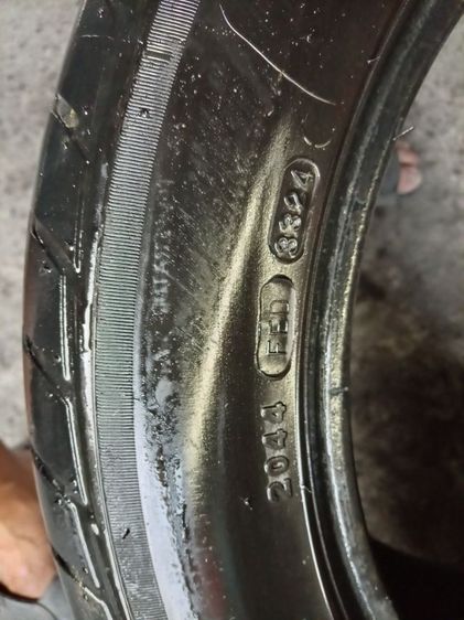 ยาง Maxxis 225 55 17 กลางปี 24 มีคู่ 1,500 บาท
