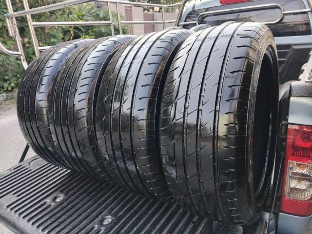 Bridgestone re004 235 45 18 ปลายปี 23