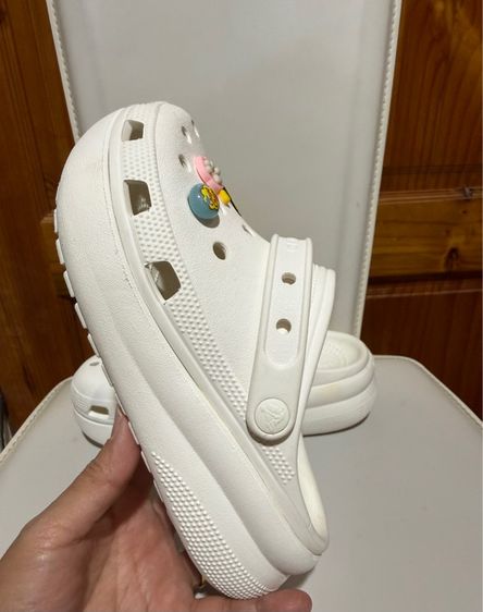 รองเท้า Crocs Classic Crush Clog รูปที่ 9