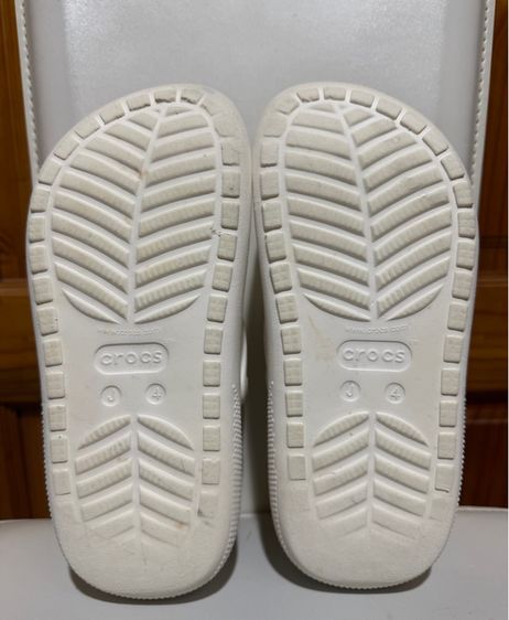 รองเท้า Crocs Classic Crush Clog รูปที่ 6