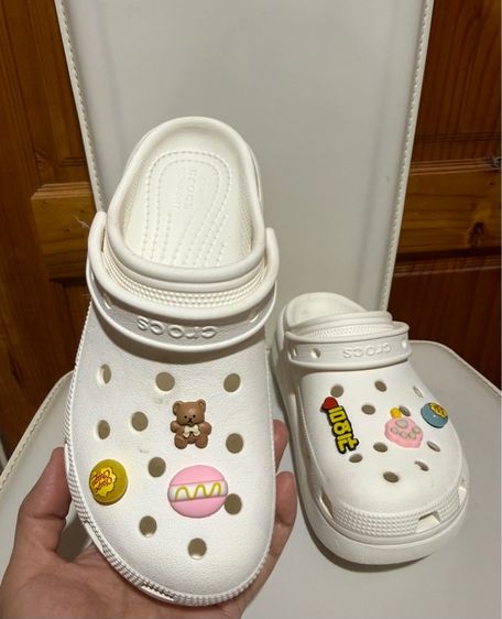 รองเท้า Crocs Classic Crush Clog รูปที่ 13