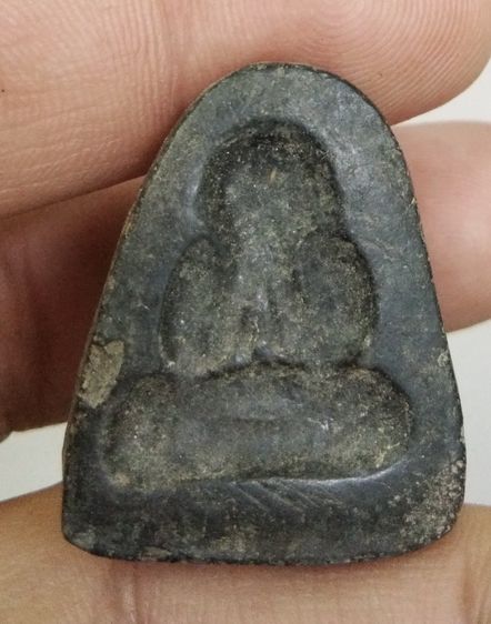 3041-พระปิดตาหลวงพ่อปาน วัดเครือวัลย์ จ.ชลบุรี เนื้อผงคลุกรักผสมผงหลวงพ่อแก้ว วัดเครือวัลย์ รูปที่ 13